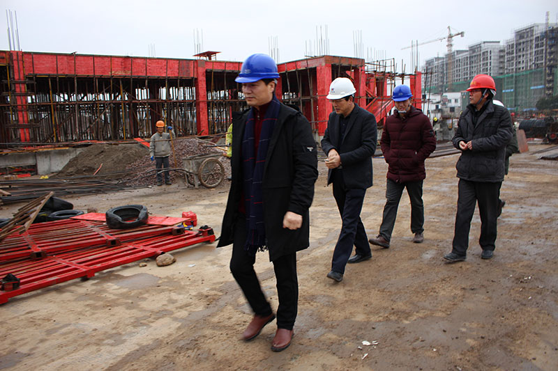 提前應(yīng)對(duì)雨雪天，排查隱患保安全