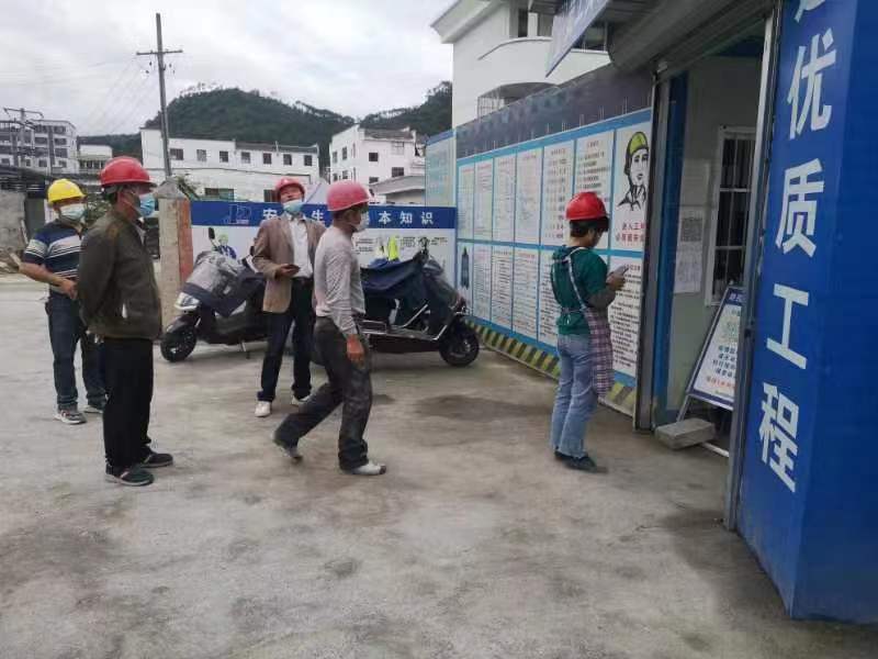 屯溪城建投公司多措并舉，筑牢建筑工地“防疫墻”