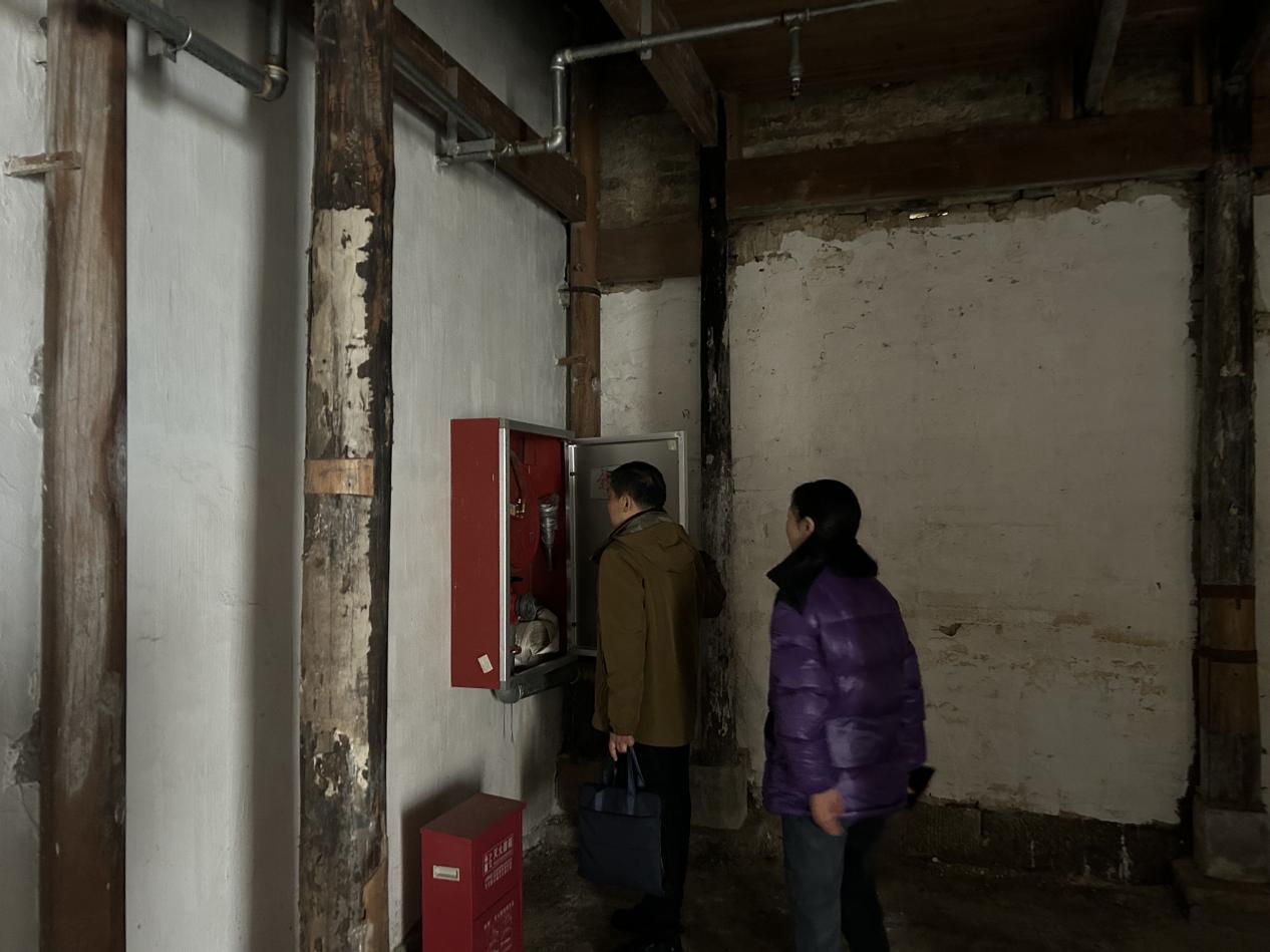 切實(shí)加固安全“防火墻”！區(qū)國(guó)資運(yùn)營(yíng)公司開(kāi)展安全生產(chǎn)專項(xiàng)監(jiān)督